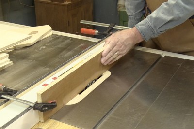 Truc pour ajuster une feuillure