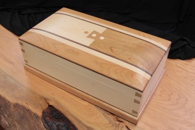 Coffret � queues d'aronde