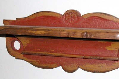 Tablettes au fini antique