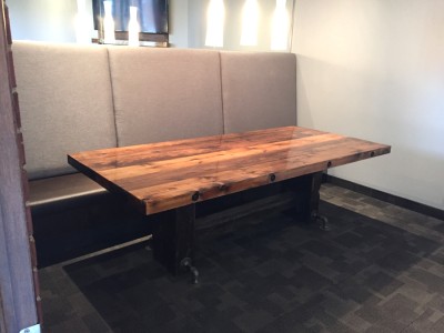 Table en bois