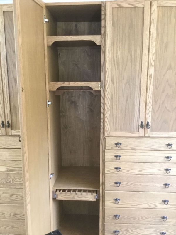 Armoire Pierre Croteau