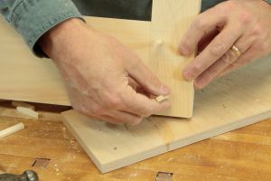 Chevillage des tenons