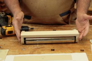Assemblage de la t�te du chevalet