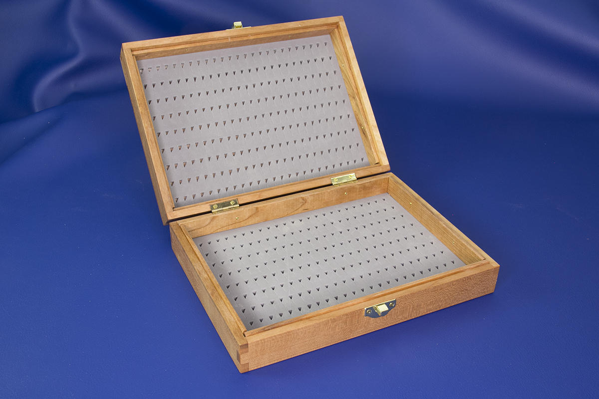 Moyen coffret à mouches - ouvert