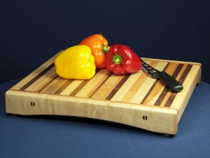 Comment entretenir les blocs de boucher, plats et planches de service?