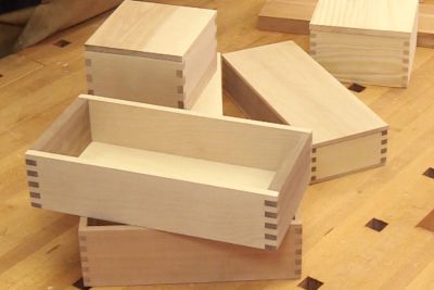 Plusieurs mod�les d'assemblages � queues droites