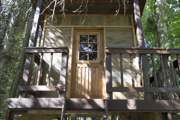 Fa�ade de la cabane des enfants
