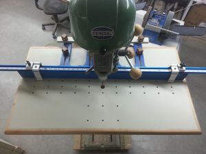 Plateau pour perceuse � colonne