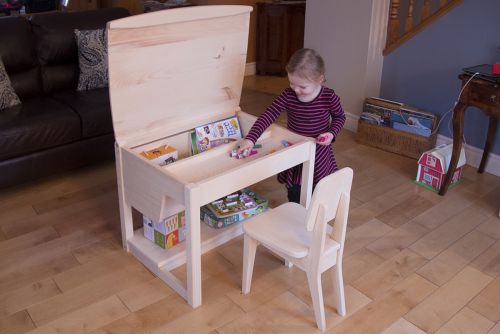 Table de jeux et chaise pour enfant