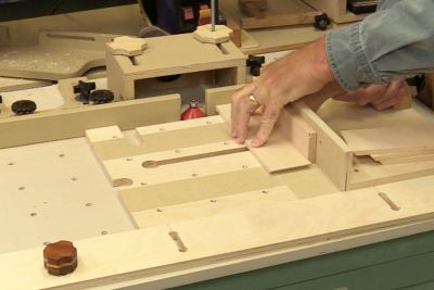 Plateau de coupe pour table � toupie